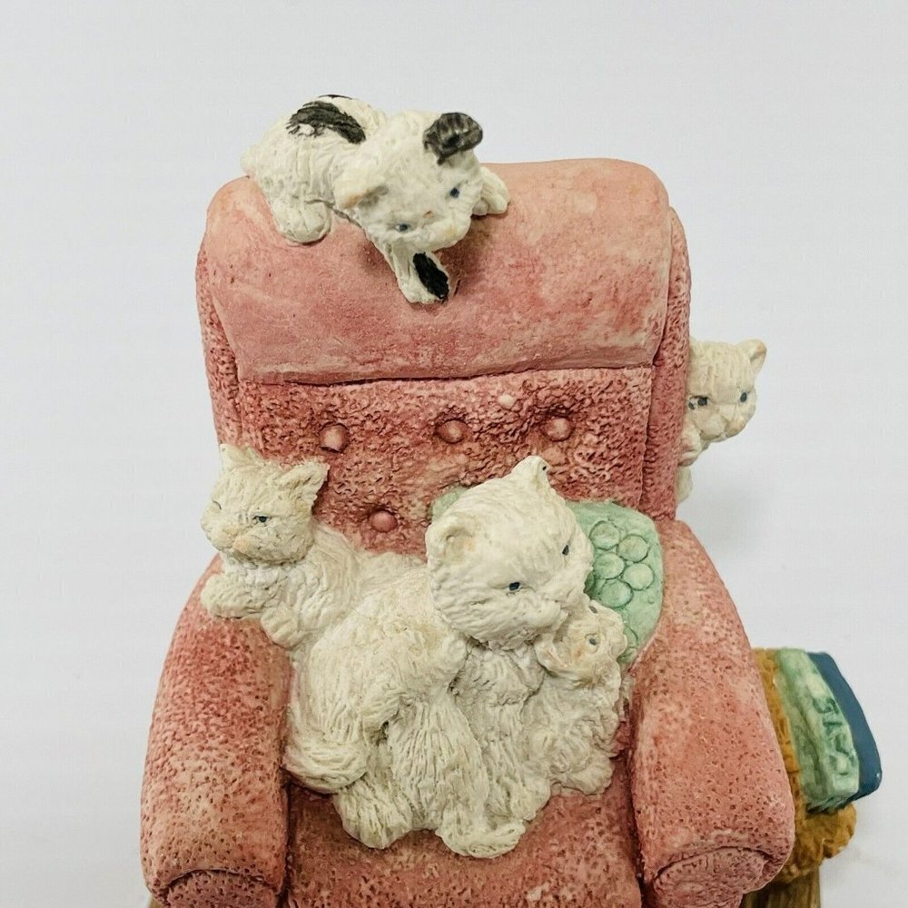 Vintage Stone Critters Family Cat Kitten Kitty Chair Recliner Figurine SC319 USA - Picture 8 of 11
